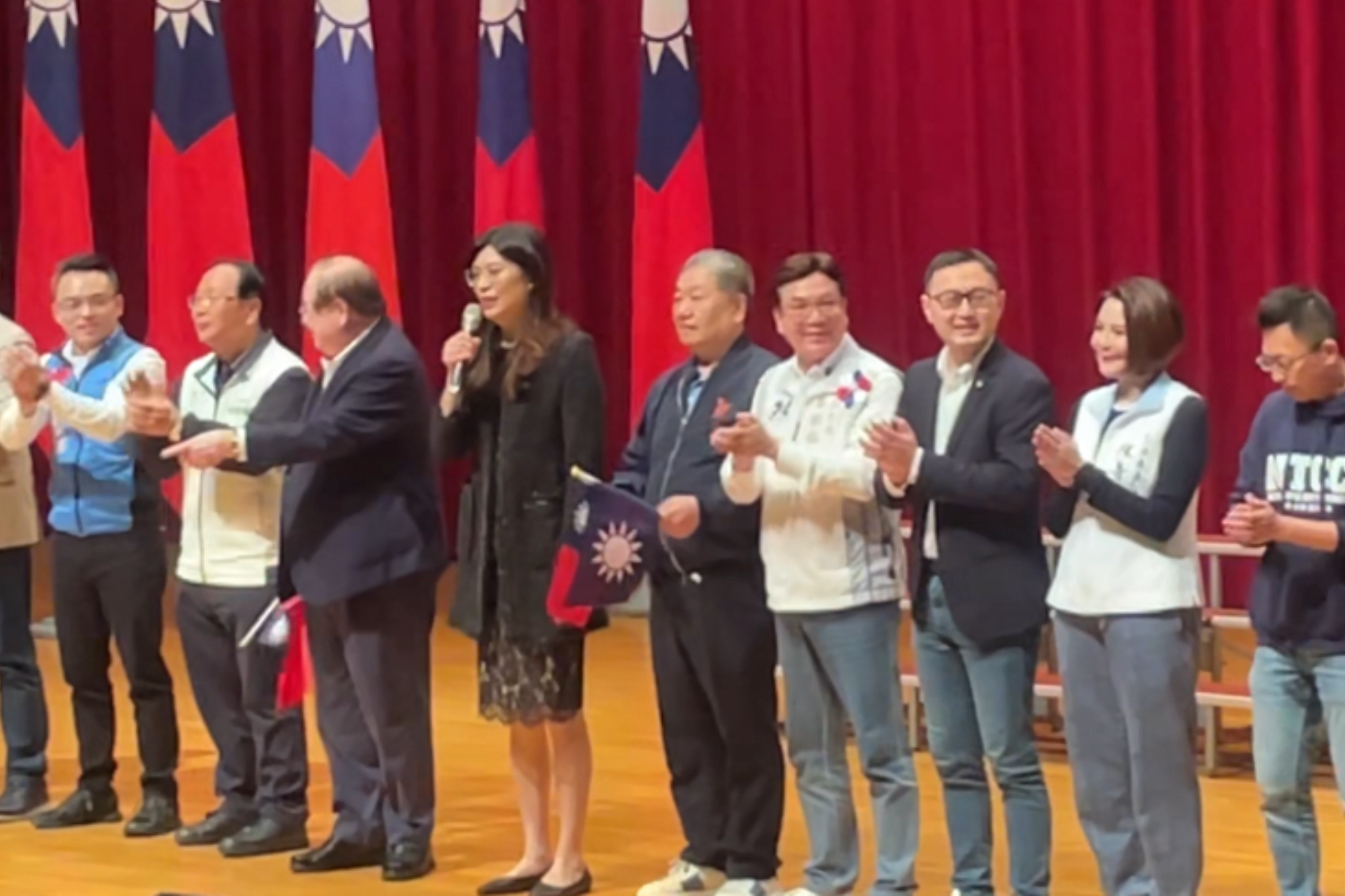 【有片】出席新北市黨慶　鄭麗文：鬧事的是民進黨 