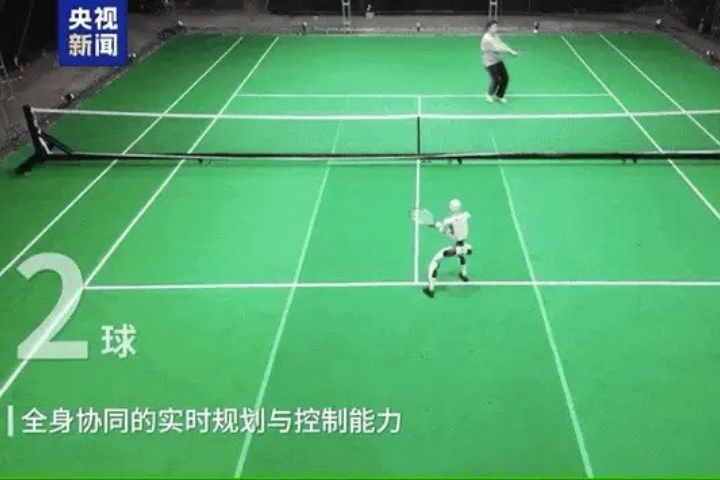 大陸機器人學會打網球　擁有毫秒級反應　可當陪練