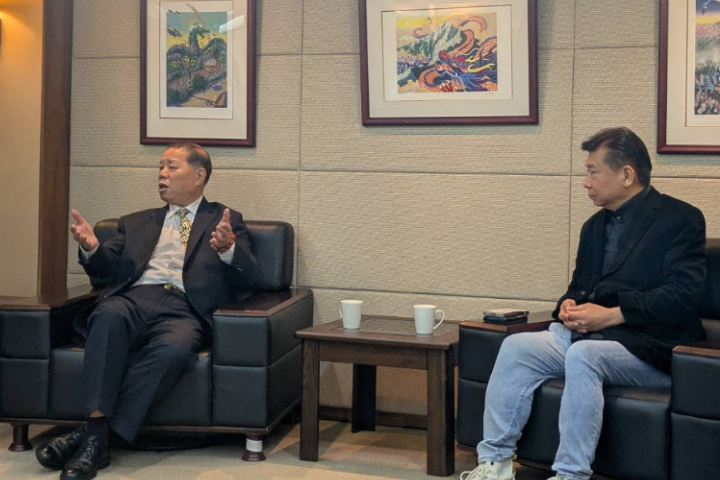 張無忌與張顯耀對談，表達其憂國憂民之意。圖 /記者高陸攝影