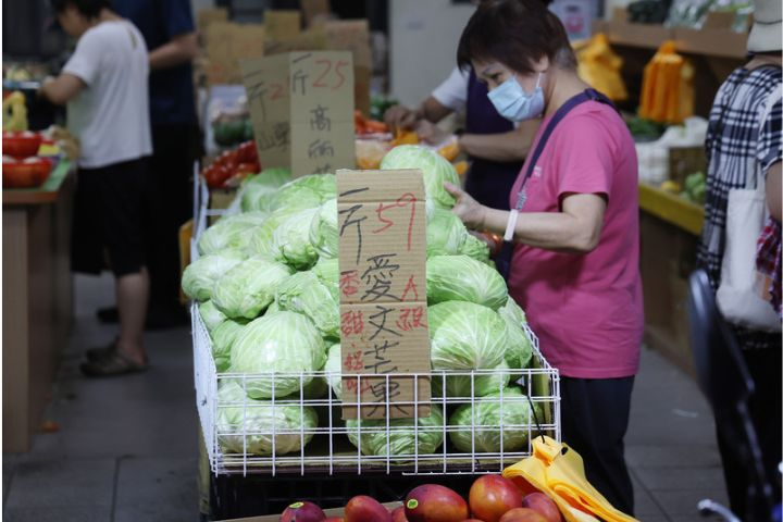 【梅花專論】半導體繁榮與生活困境：台灣的經濟悖論