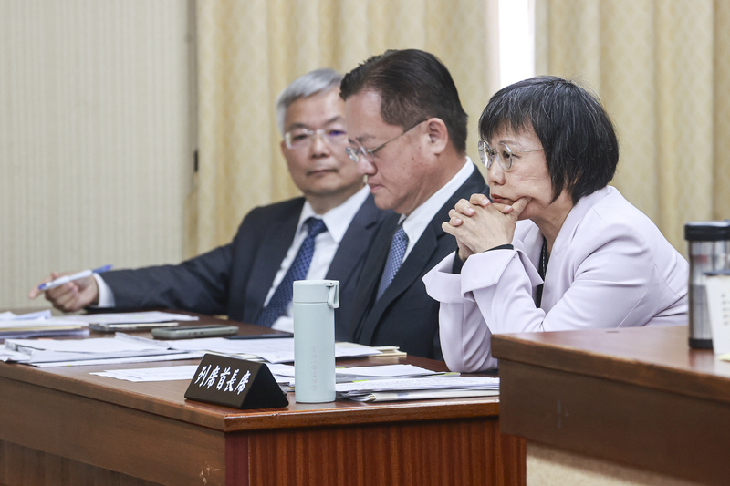 【桂宏誠專欄】賴政府行政專制    李貞秀質詢被當空氣