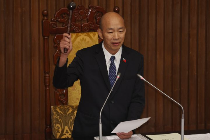 歷經266天　立院三讀通過總預算　韓國瑜喊話政院依法副署、執行