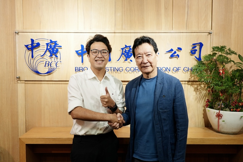 【黃丙喜專欄】何時抛棄黨媒的逆民主思維？朝野政黨不能再五十步笑百步！