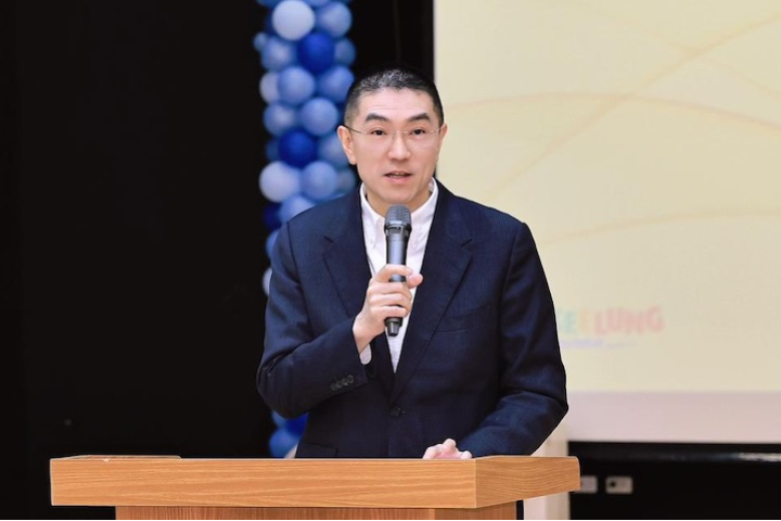 謝國樑感染B型流感症狀加劇　請假缺席定期會、議會延會