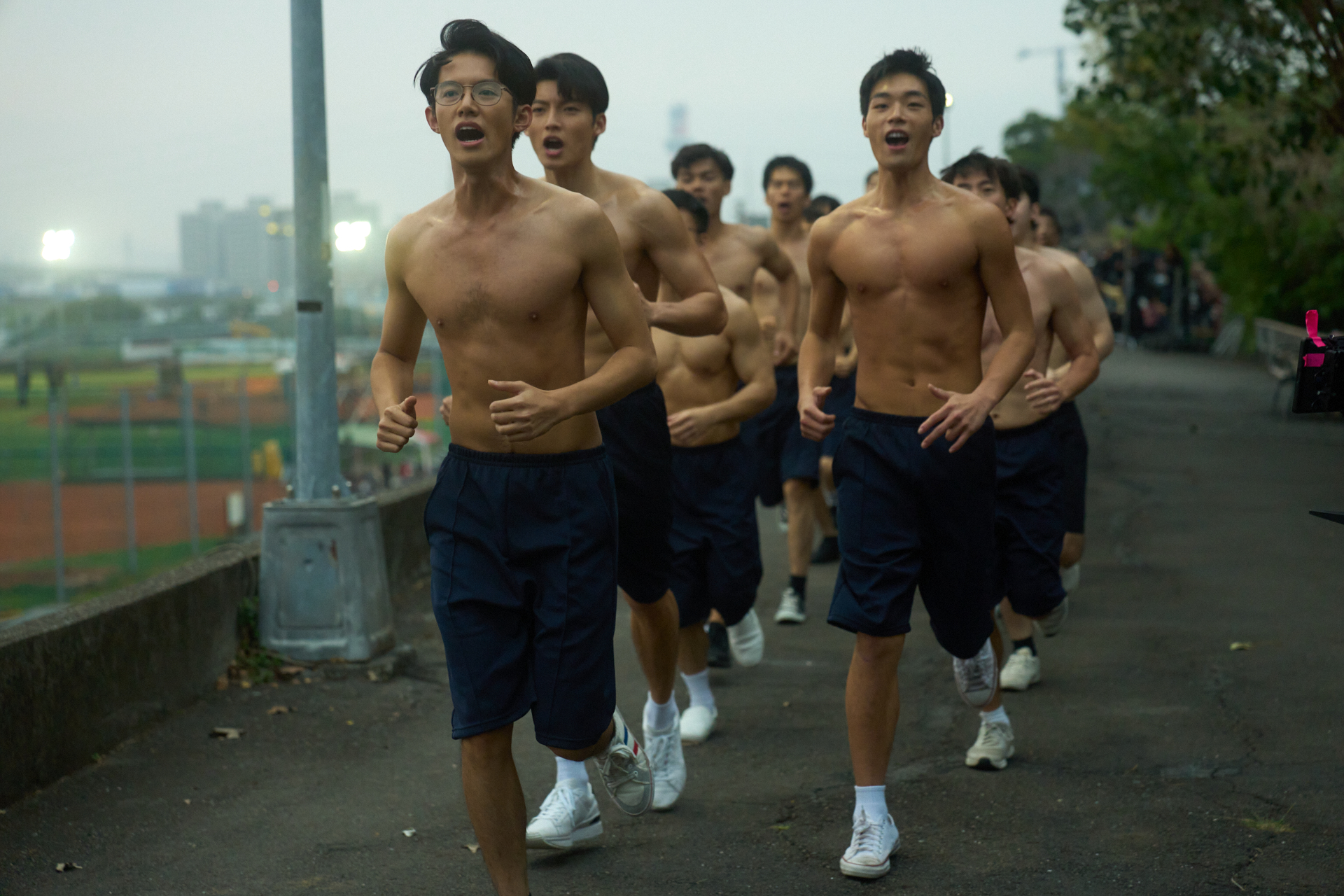 千人搶看台北電影節閉幕片《進行曲》　導演分析三鮮肉裸肌各有千秋