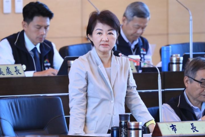 魔術師校園演講偷渡網紅入校直播　還嗆校長  盧秀燕震怒：依法究責