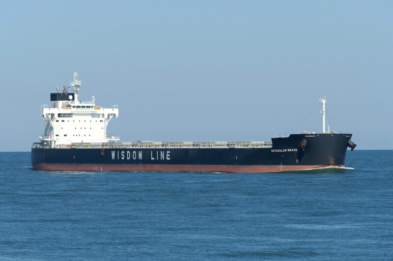 商船Katagalan Brave預計開始裝載運往大陸的大豆。圖/取自maritime optima網站