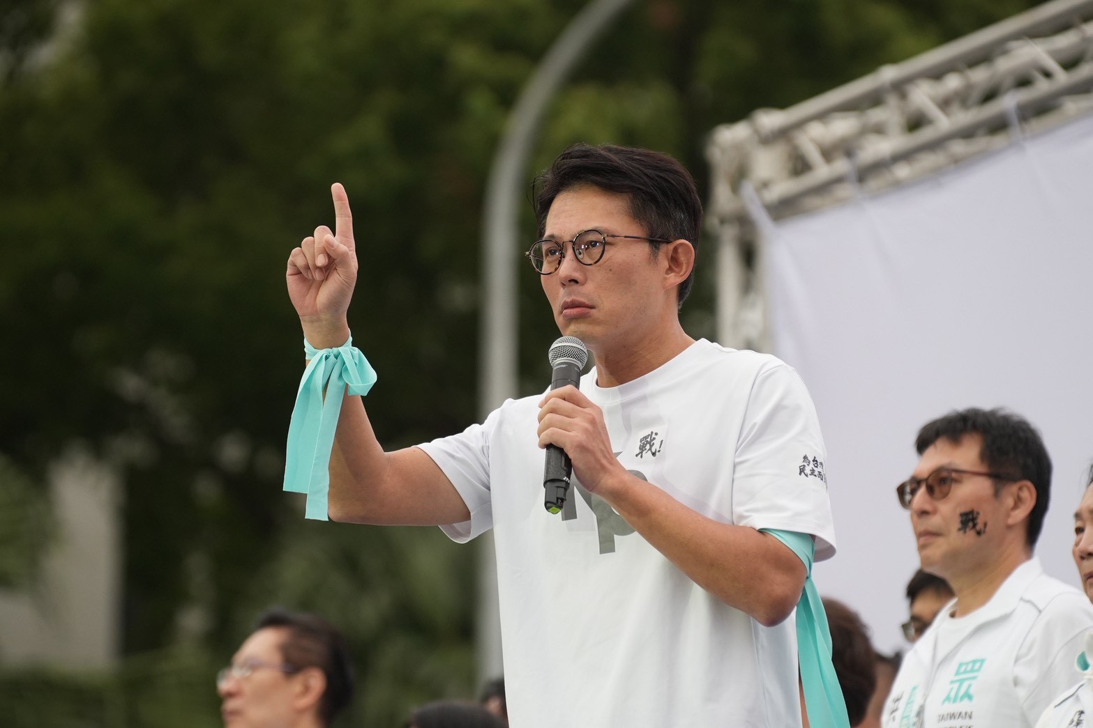 爭議不斷！賴香伶罕見開砲李貞秀　黃國昌認了：黨員共同心聲