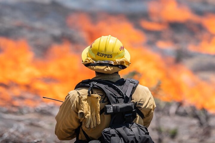 加州內陸野火延燒逾14萬英畝　州際公路關閉大批居民疏散