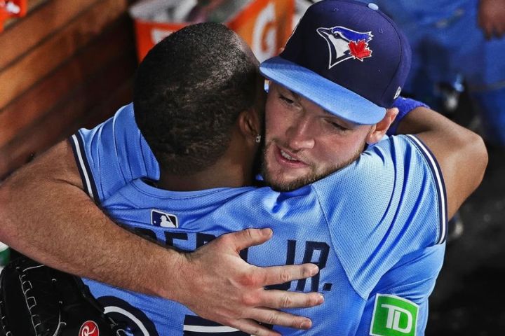 藍鳥6比1擊敗道奇　3勝聽牌　菜鳥投手耶薩維奇　秀超狂宰制力