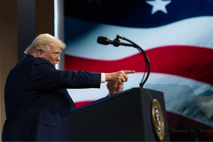 【伊朗危機】美媒：川普評估奪取近千磅伊朗濃縮鈾　憂美軍風險尚未拍板