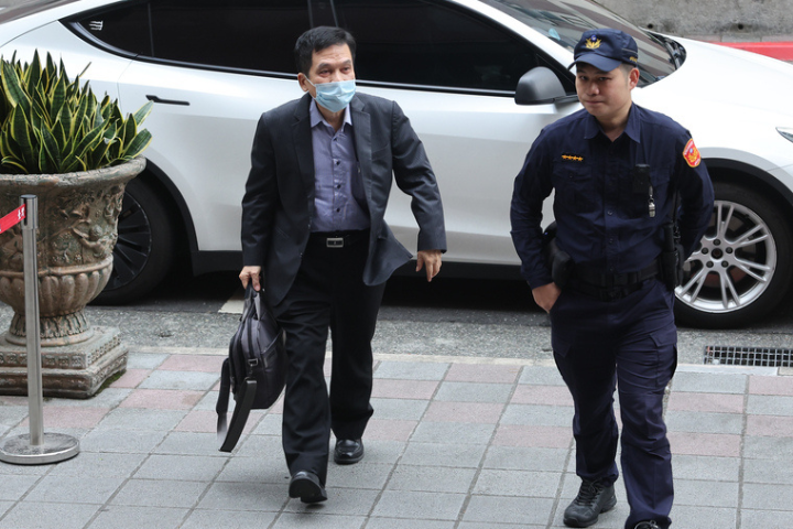 批林洲民證詞誤導！黃景茂堅不認罪：都發局全體上下都依法行政