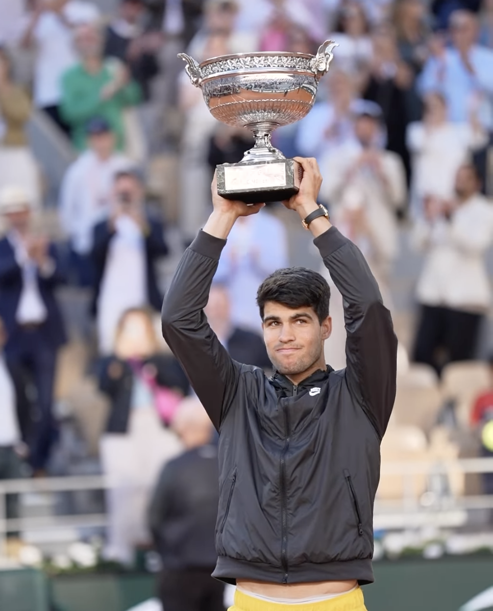 「小蠻牛」艾卡拉茲在法網首度封王。圖/翻攝rolandgarros ig