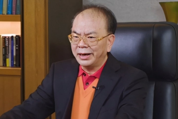 保護傘消失　胡衡華落馬後　廈門前首富遭查、LED龍頭股價瞬間跌停