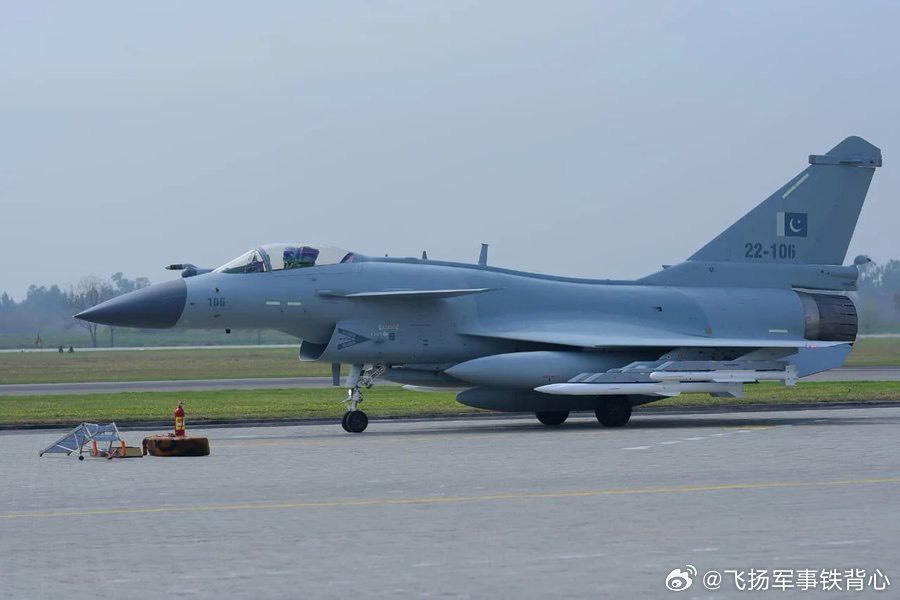 殲10C在印、巴空戰表現突出。圖/取自飛揚軍事鐵背心微博