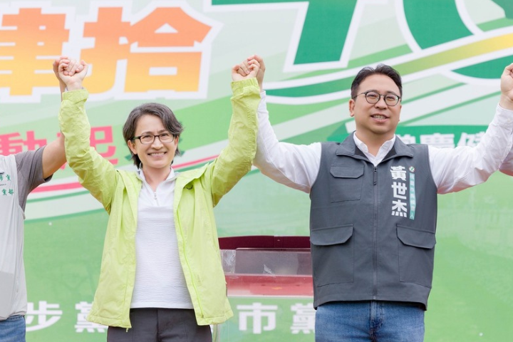 稱SRF爭議「冷飯熱炒、觀音鄉親看了很膩」　他轟：黃世杰一直是幫兇
