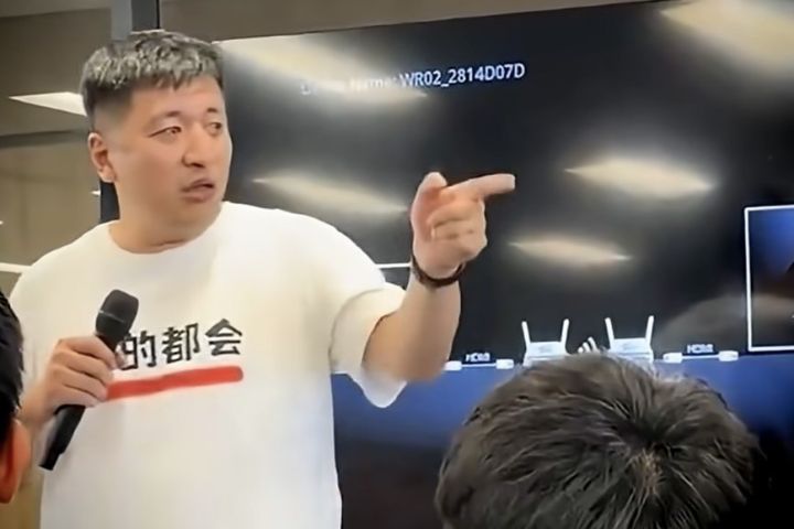 陸教育網紅張雪峰猝逝　高報產業與攻台捐款論引爭議