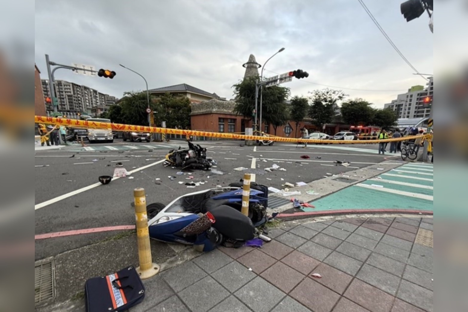 三峽嚴重車禍的肇事78歲老翁已宣告不治。圖/中央社