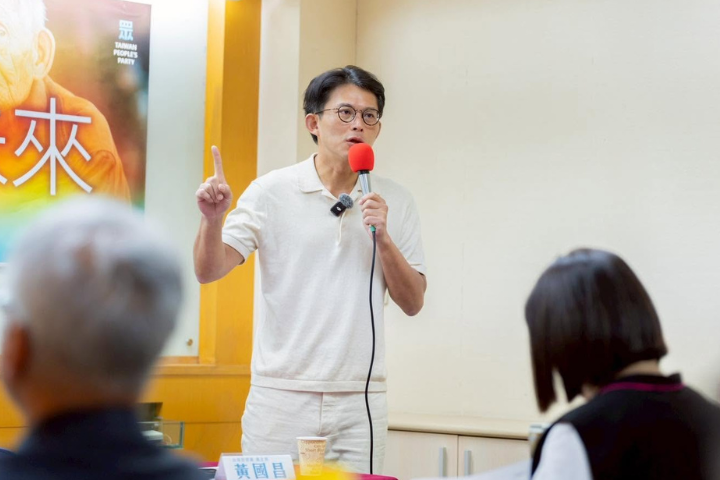 無人機三度測評沒過　黃國昌爆廠商三大靠山：國防部恐嚇立委「涉機密」別再談