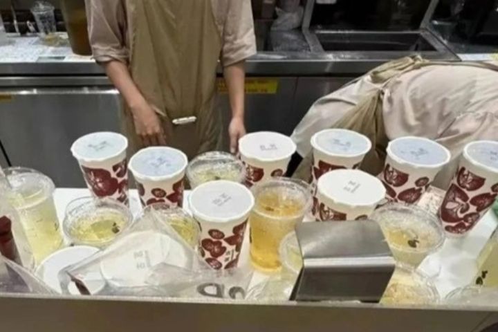 大陸外送平台補貼大戰！單日8000萬單 奶茶店忙到虧錢
