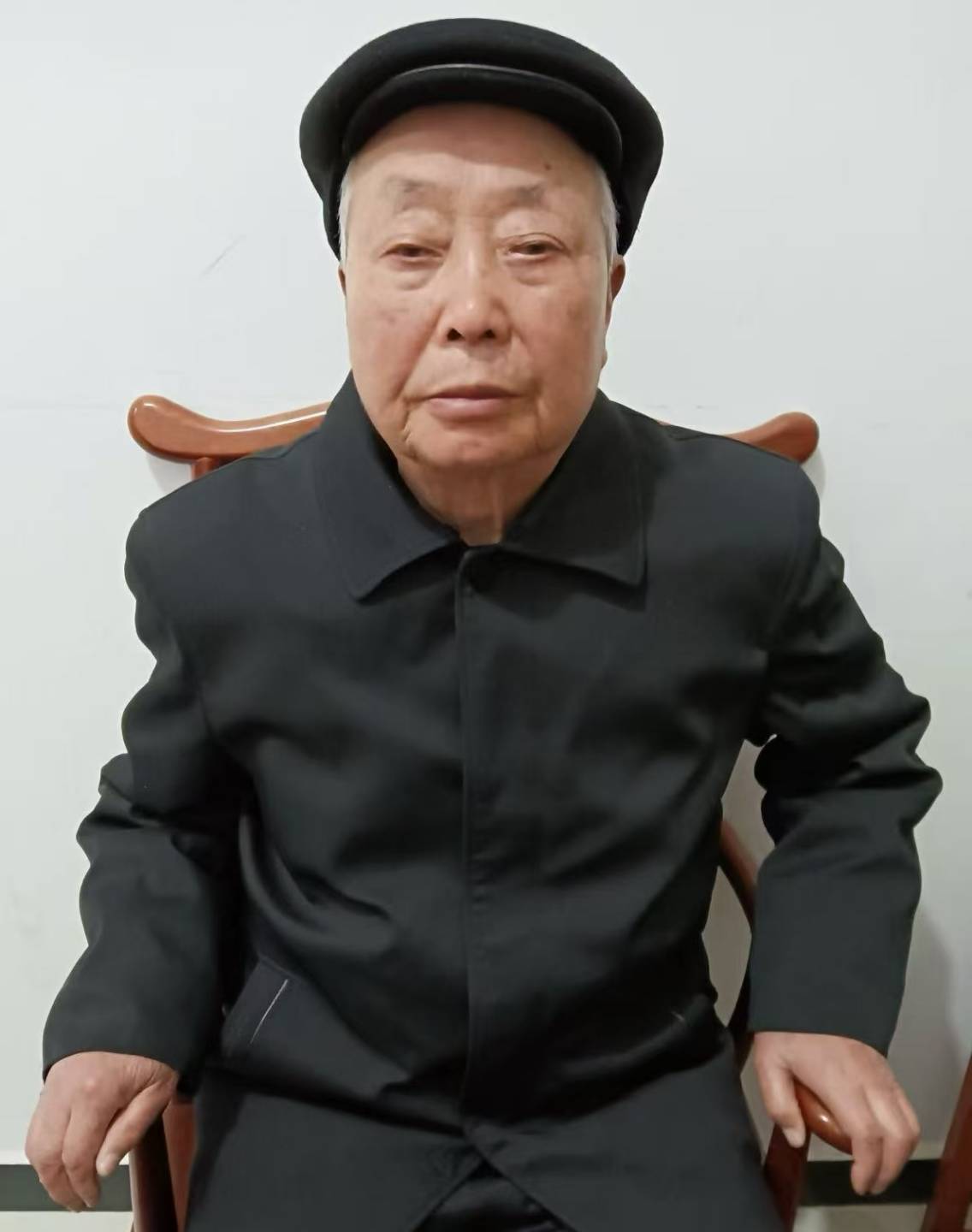 圖為現年85歲高齡的商益謙老醫師。圖/作家商成勇提供