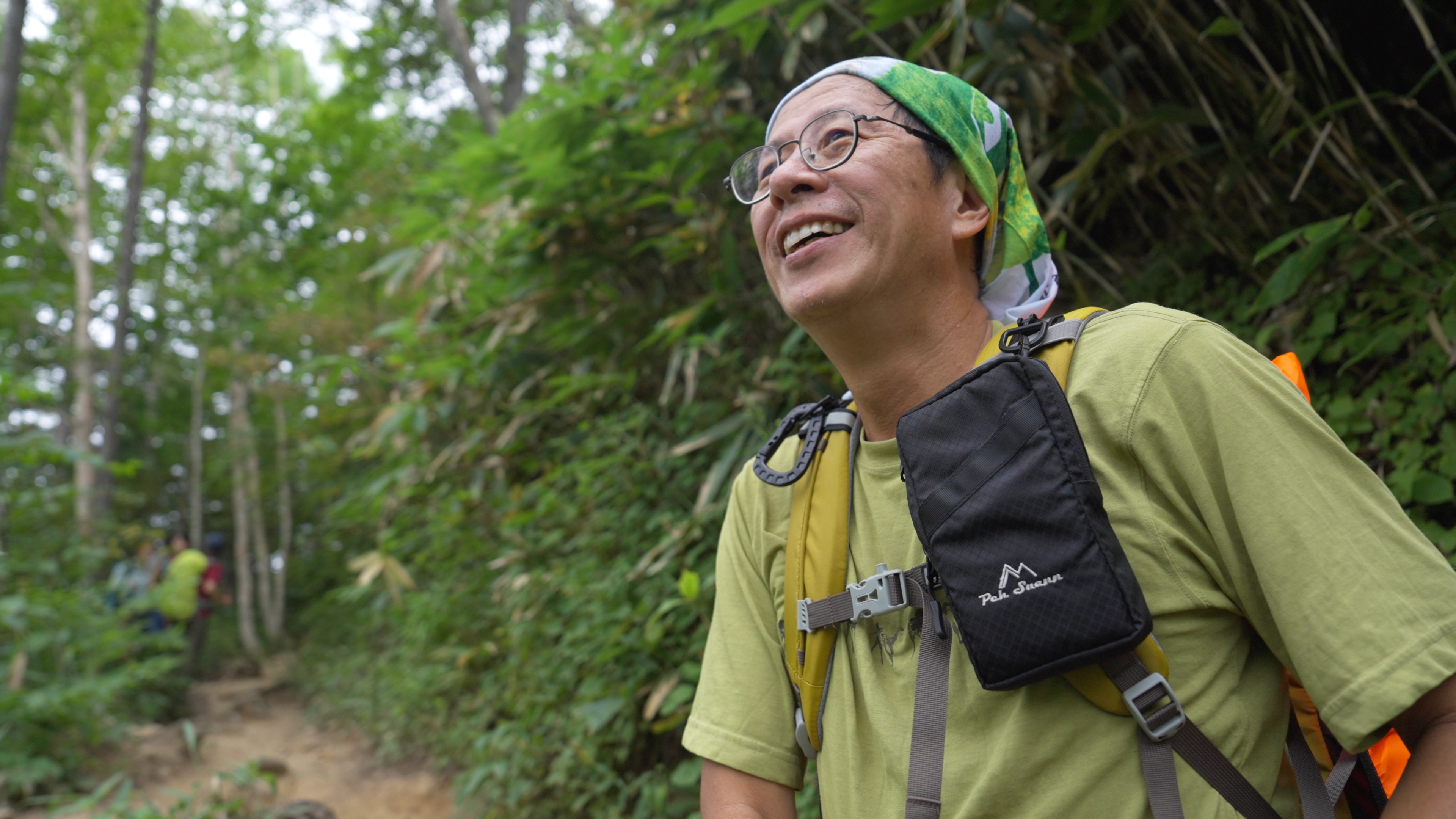 劉克襄登上日本燕山，如入寶山，心情十分愉快與激動，終於明瞭鹿野忠雄當年的心情。圖/公視《藝術很有事》提供