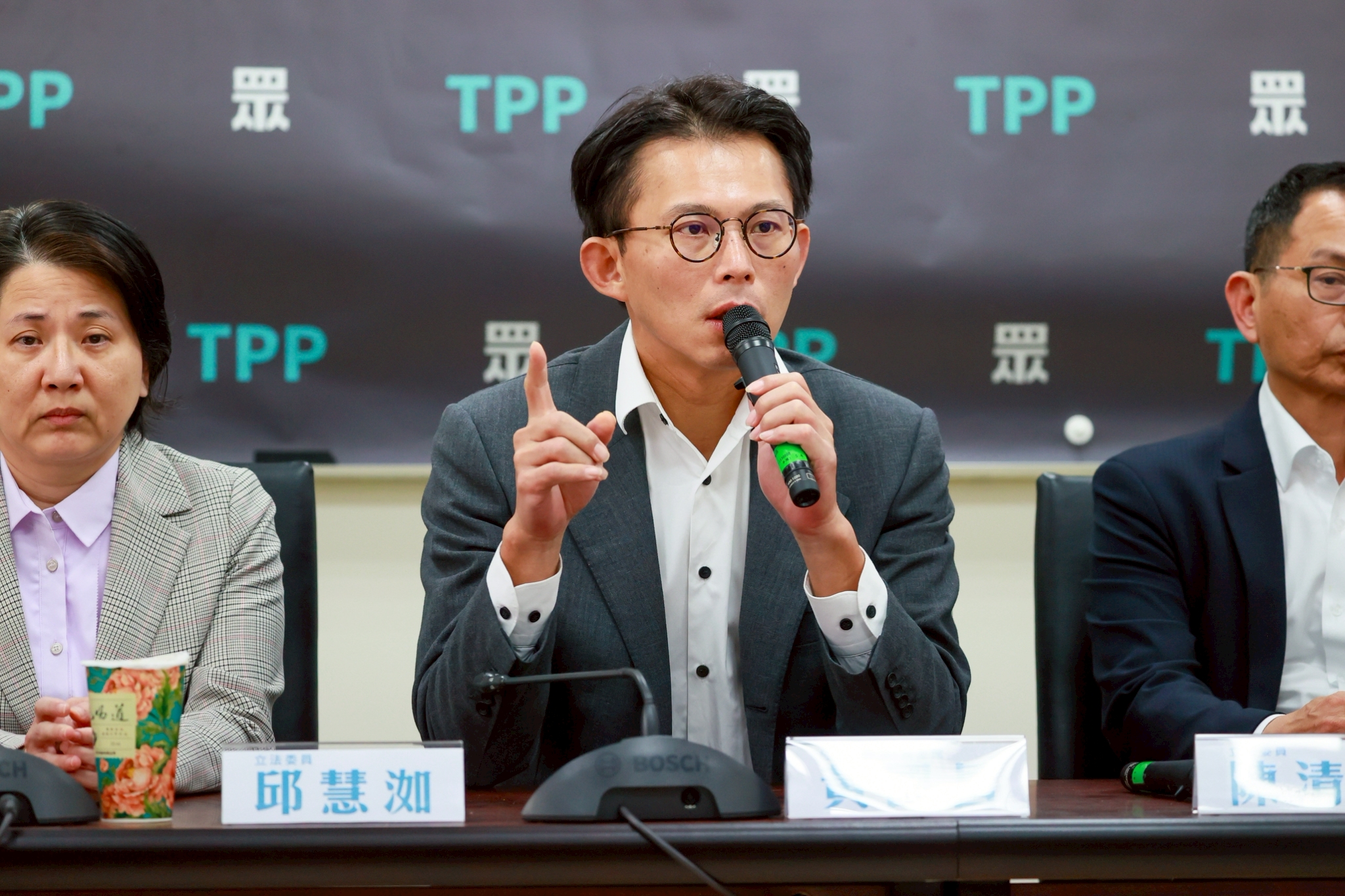 否認「不選了」　黃國昌重申：組成最強團隊