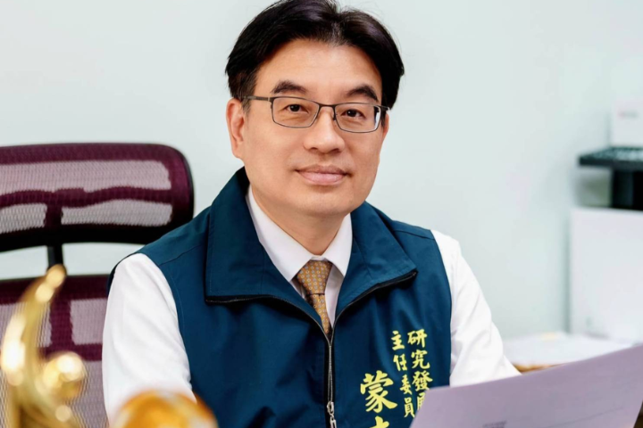 涉不當使用公務車被搜索 南市府研考會主委喊冤