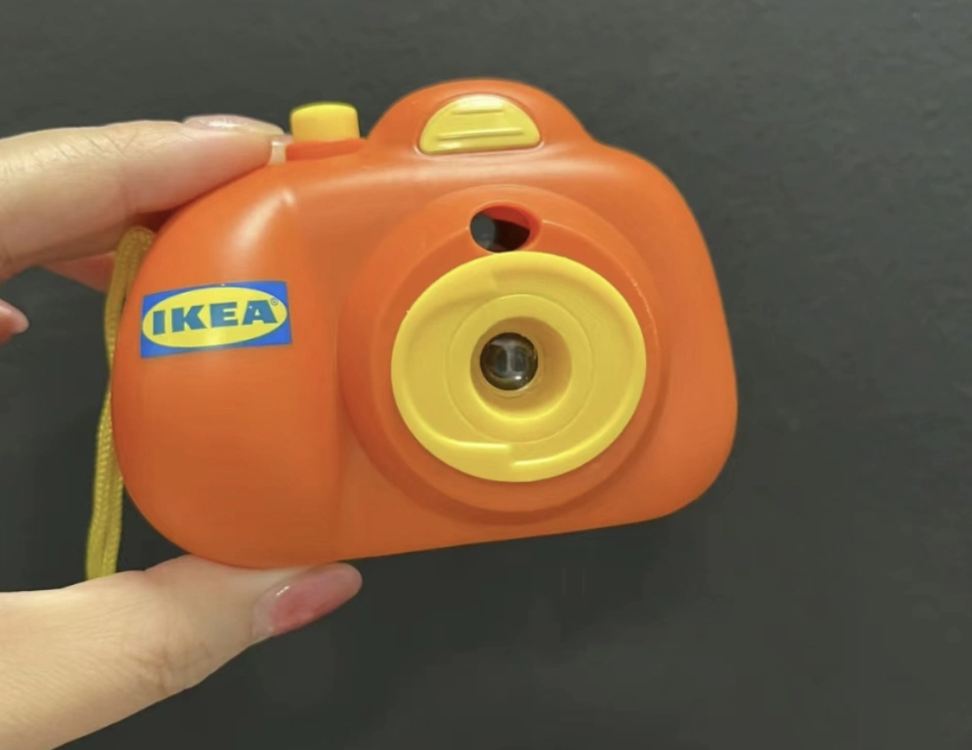 宜家（IKEA）推出了一款「照相機」玩具。圖/取自小紅書@宜家唔得閒飲Cha