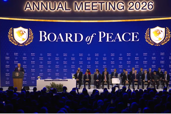 川普在達沃斯啟動「和平委員會」　稱世界較一年前更富裕、安全