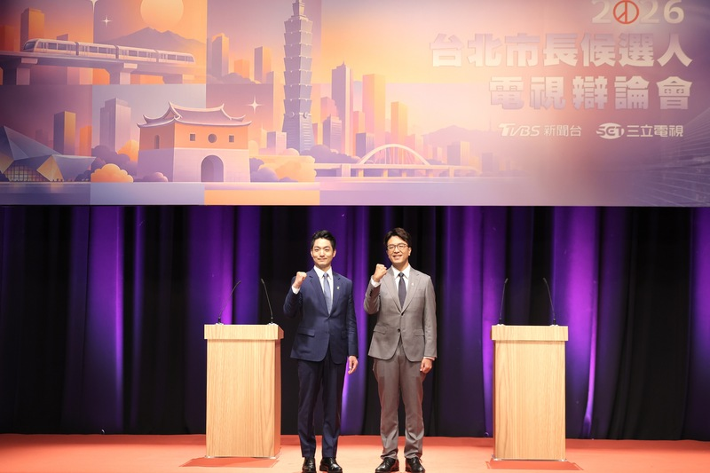 【首都市長電視辯論】王鴻薇整理蔣萬安14金句　黃國昌致電羅智強賀「蔣萬安大勝」