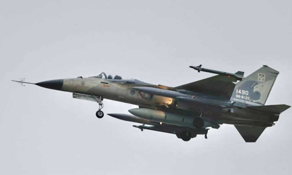 IDF戰機火焰彈突擊發　空軍：朝機械因素方向調查
