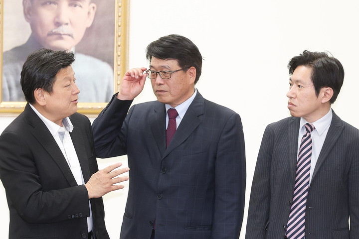 整天都在踢館　張惇涵酸傅崐萁：花蓮縣選委會反對不在籍投票