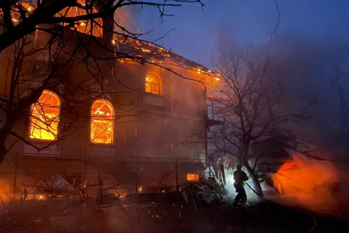 和平談判之際戰事未歇　俄烏新年互控鎖定平民目標發動攻擊