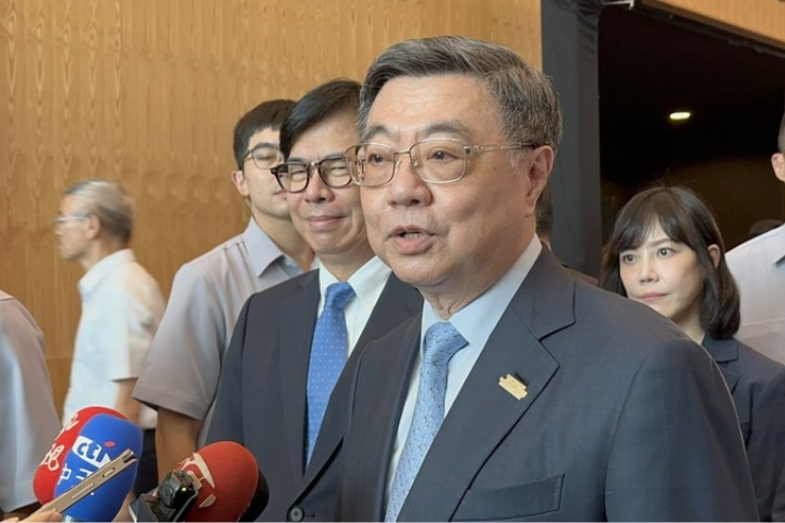 反毒油後倒閣成在野選項？黃揚明曝3劇本　網友：2028下架才能撥亂反正