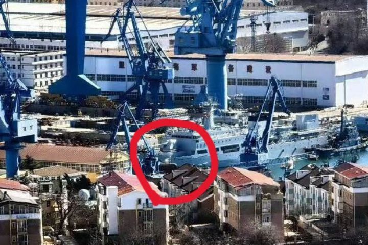 陸建造155毫米艦炮軍艦　兩棲登陸作戰火力支援布局受矚目