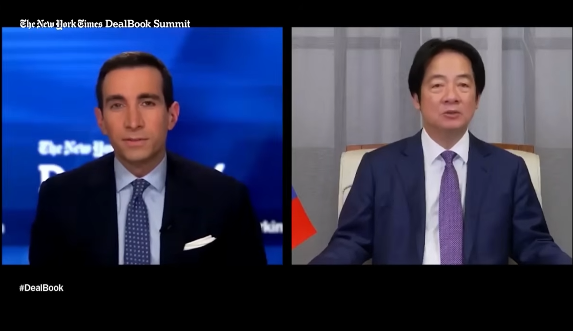 也是在《紐約時報》的同一場合,總統賴清德(右)接受索金的視訊專訪。圖/截取自 New York Times Events YT頻道