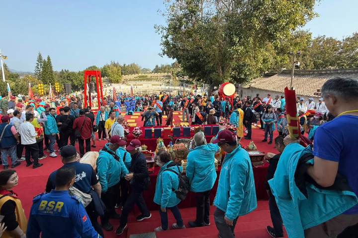 雙標　陸委會諷刺赴陸宗教交流沒用處　大陸宮廟來台遶境卻動搖國本