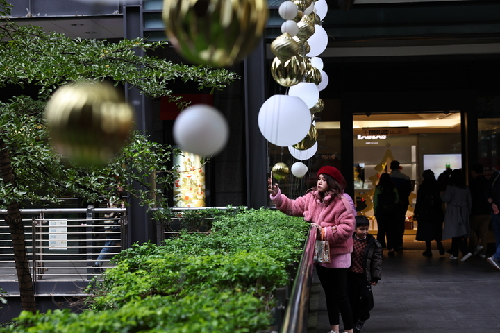 下午起東北季風稍增強迎風面水氣增　入冬首波大陸冷氣團周六晚起影響
