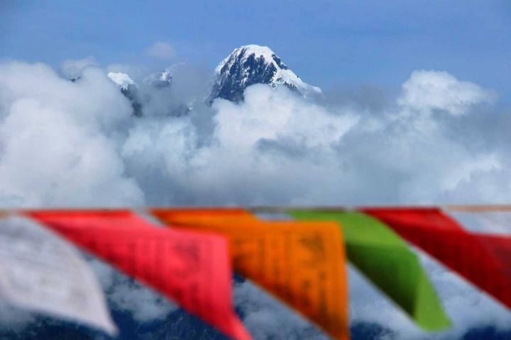 展覽以「行走、凝視、記錄」為主軸，集結自2017年起參與茶馬古道攝影活動的兩岸大學生作品。圖/中華競爭力交流協會提供