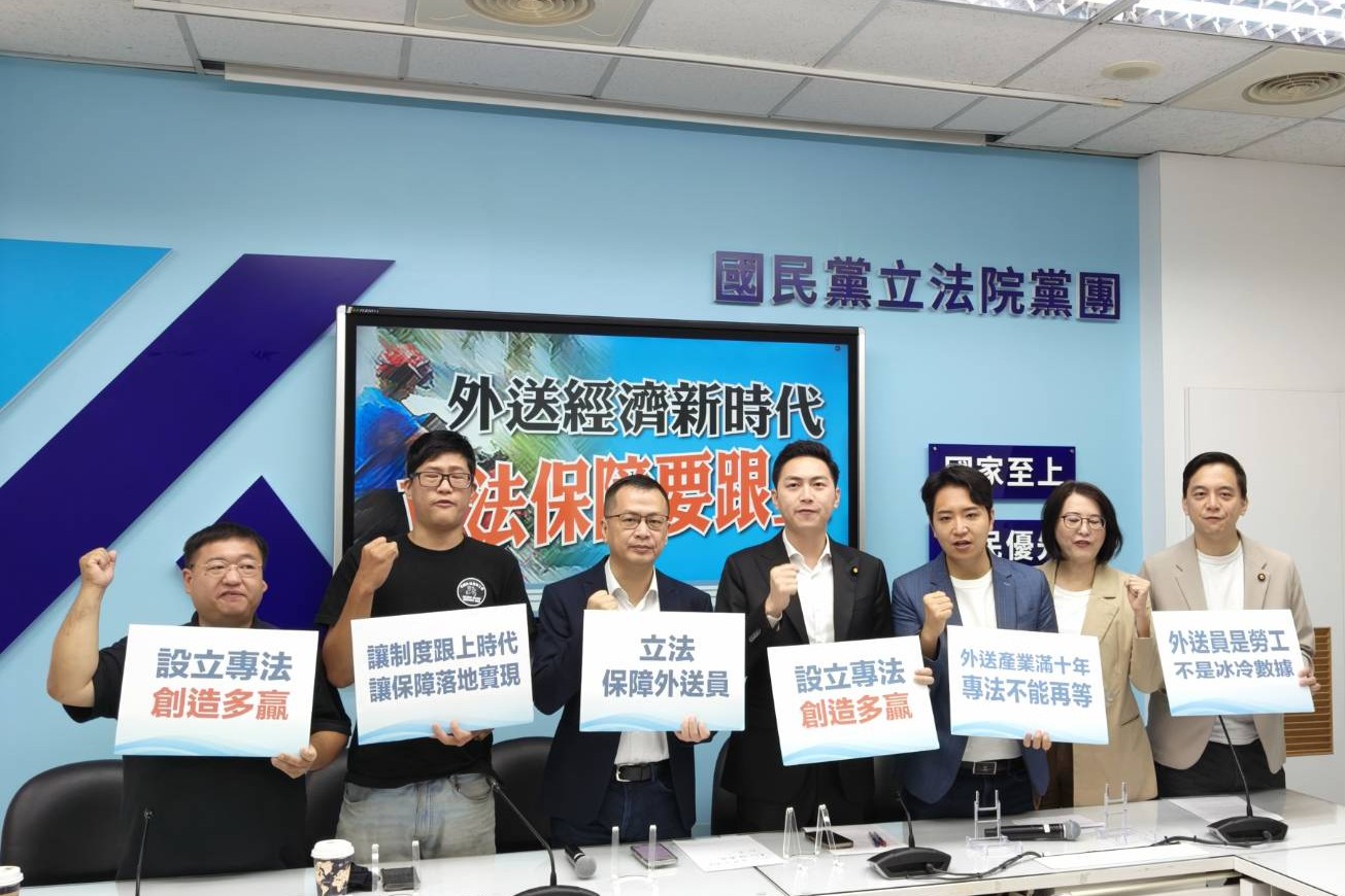 綠跟風提《外送員保障專法》　羅智強諷：大罷免大失敗治百病