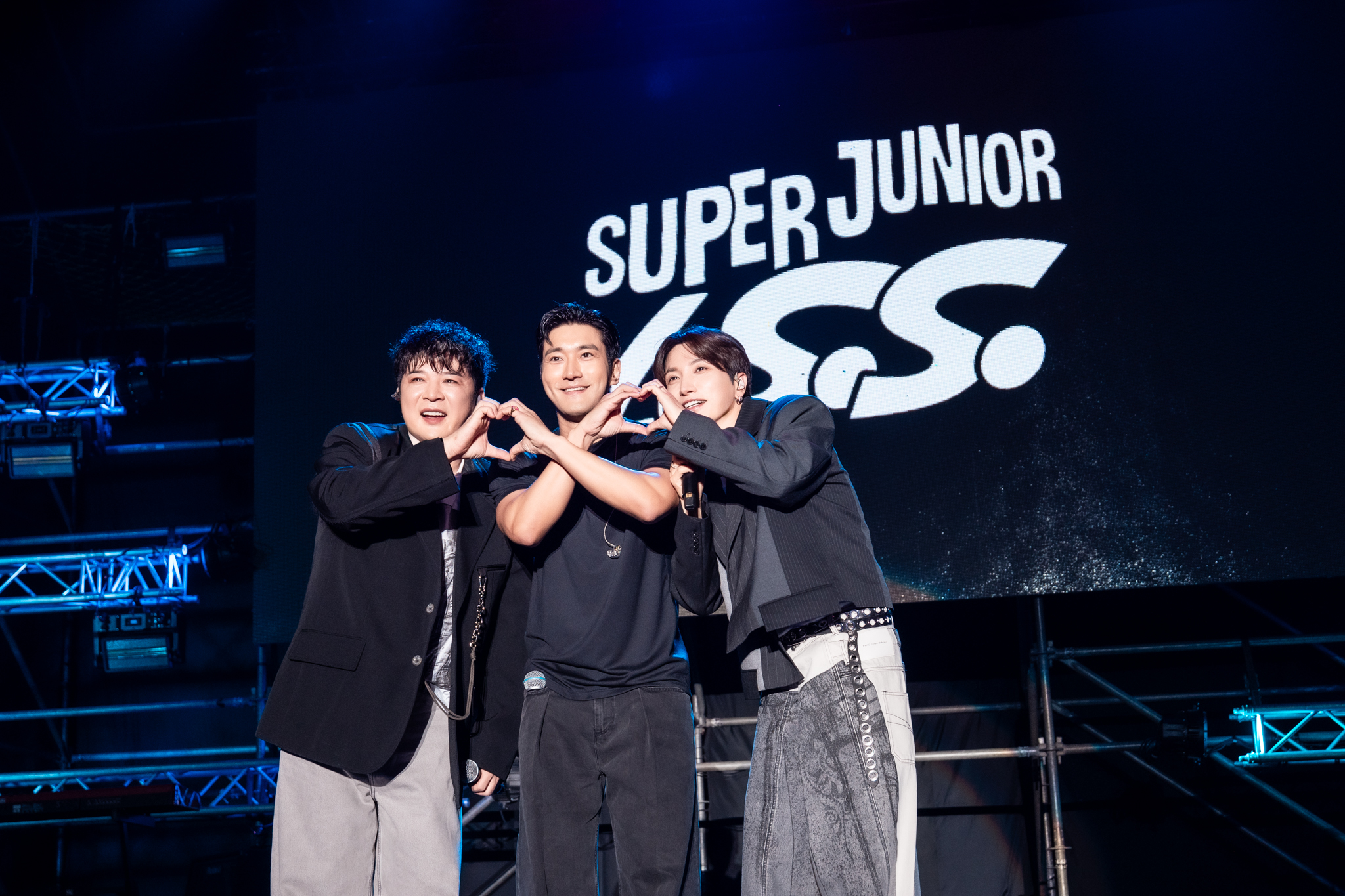 新北跨年SUPER JUNIOR-L.S.S.壓軸  13分14秒煙火秀迎接新年