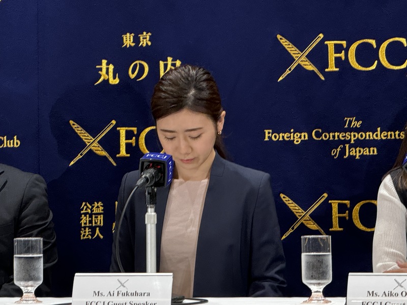 福原愛快閃日本記者會，表示已與江宏傑達成和解。圖/中央社