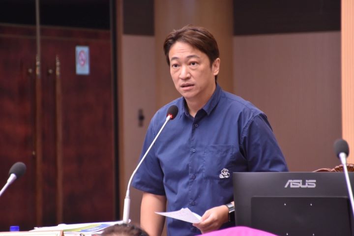花蓮縣議員魏嘉賢表示,縣政府應與相關單位合作,在光復地區增設水位站及淹水感測器,以利即時掌握水情變化。圖/魏嘉賢競選辦公室提供
